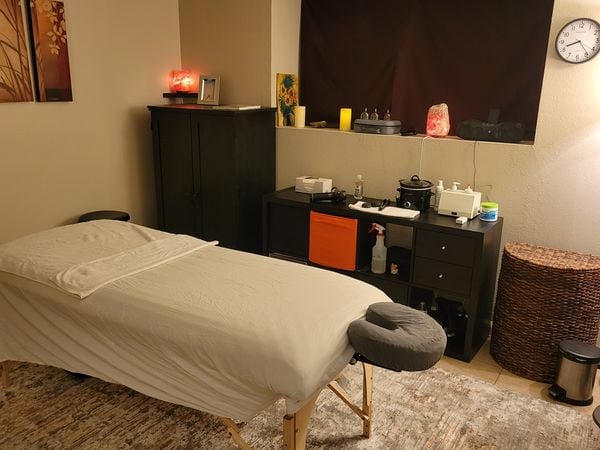 Male Massage by Gustav